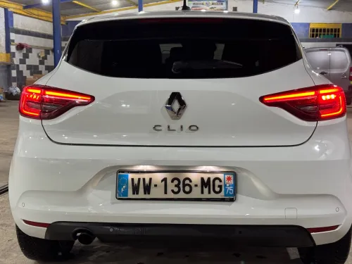 Renault Clio 5  2023 Authentic