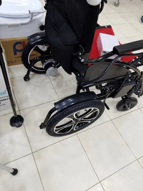 Fauteuil roulant électrique 