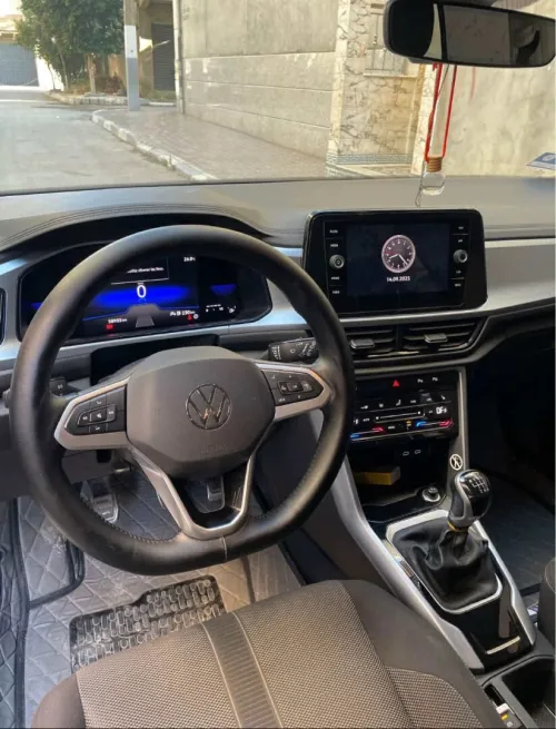 Volkswagen T-Roc 2023 Move