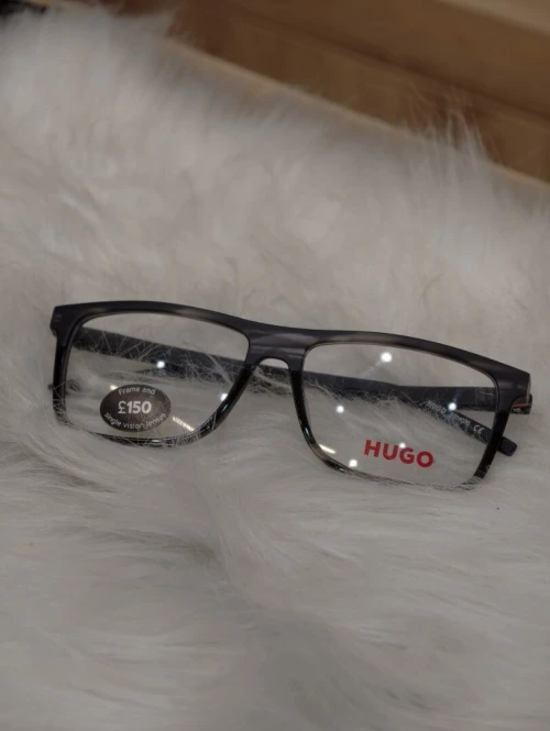 Lunette de vue original venu d'Europe