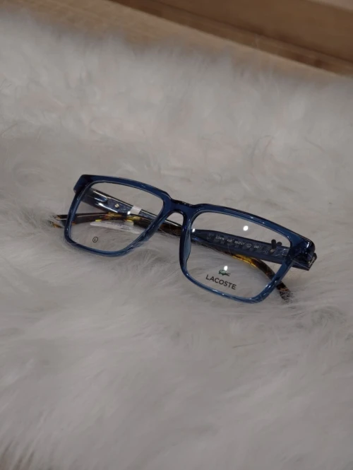 Lunette de vue original venu d'Europe