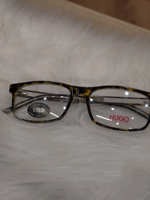 Lunette de vue original venu d'Europe