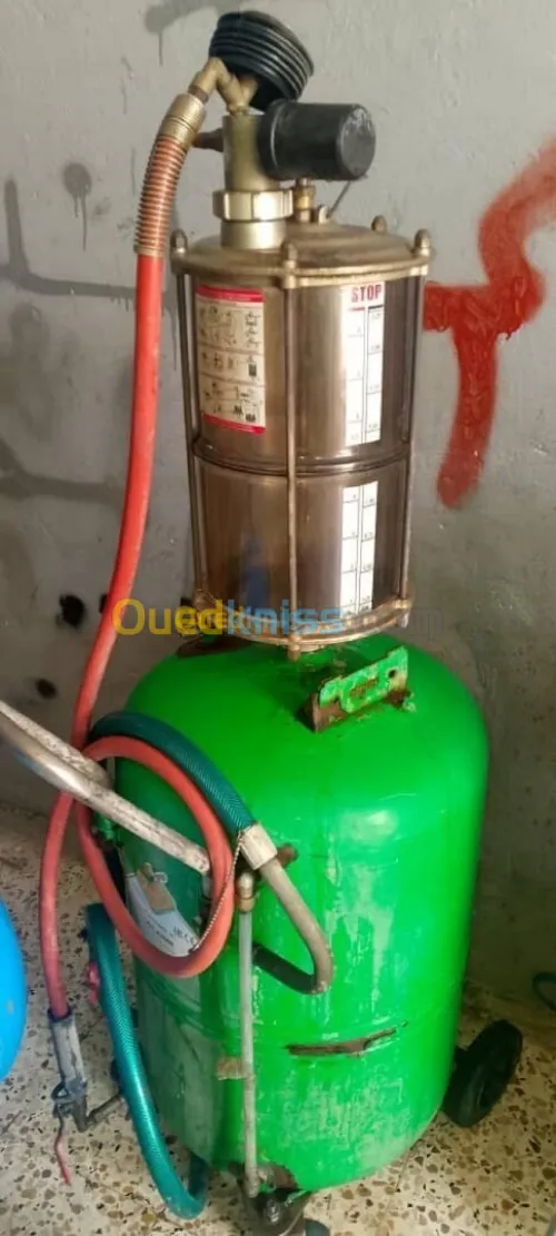 matériel de lavage et graissage autos .عتاد غسل السيارات