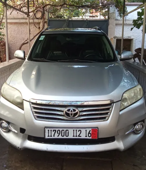 Toyota RAV4 2012 Vanguard