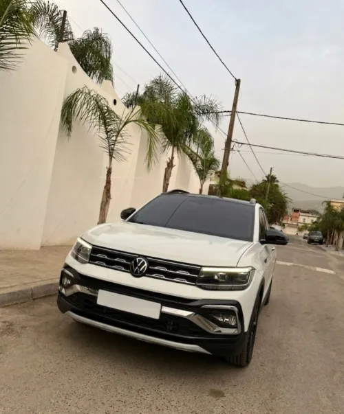 Volkswagen T-Cross 2025 R-line