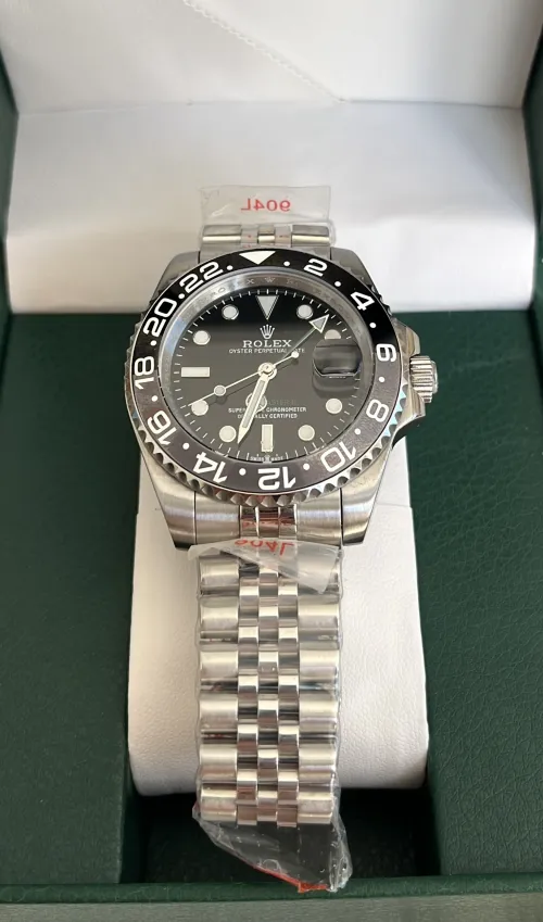 Montre Rolex GMT Master 2