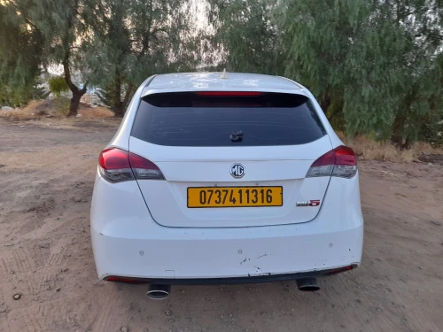 MG MG5 2013 1.5 VTI 110ch