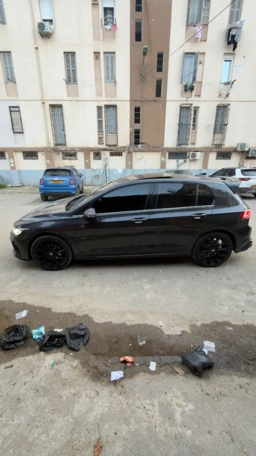 Volkswagen Golf 8 2025 R-Line