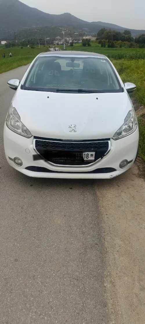 Peugeot 208 2013 Allure