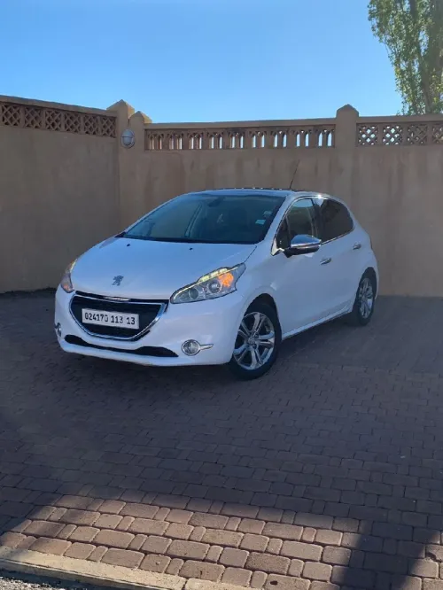 Peugeot 208 2013 Allure
