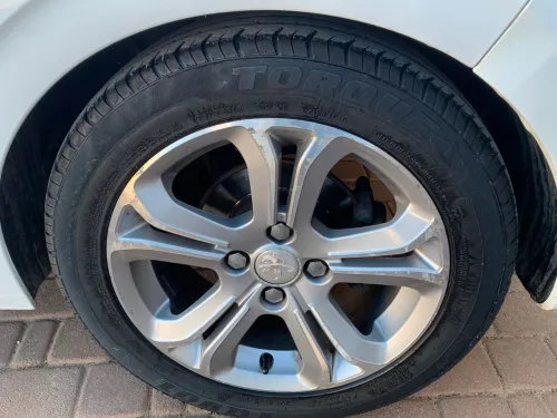 Peugeot 208 2013 Allure