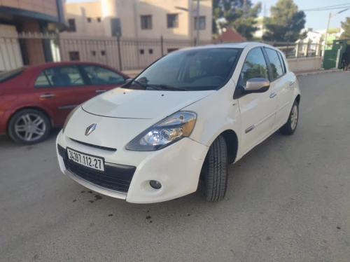 Renault Clio 3 2012 Night and Day