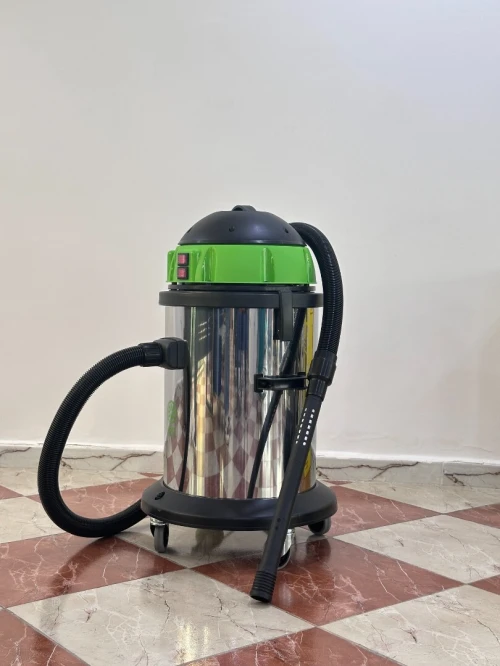 Aspirateur professionnel eau et poussière IPC YS 2/62