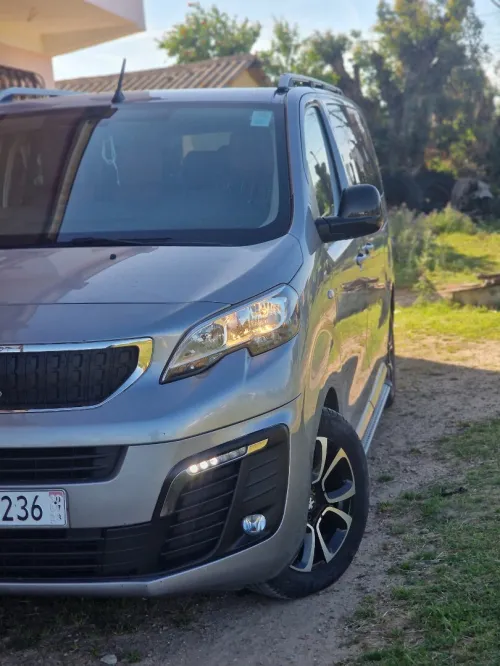 Peugeot Expert 2022 