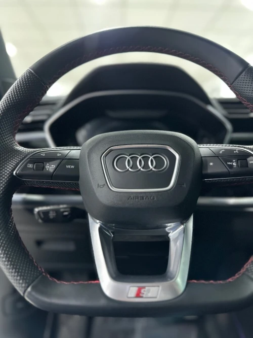 Audi Q3 2024 Black