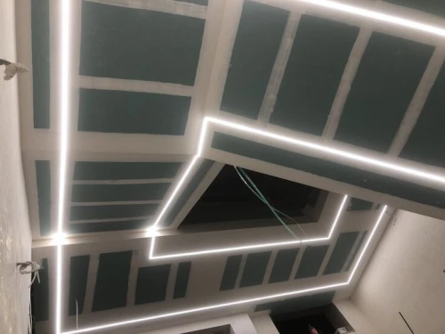 placoplatre, plaquiste, décoration ba13, placo