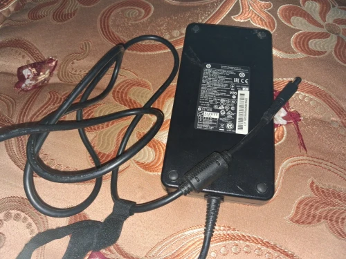 Chargeur Hp 230w original