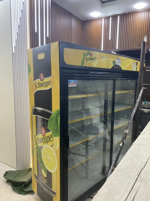 Frigo frigidaire / présentoir