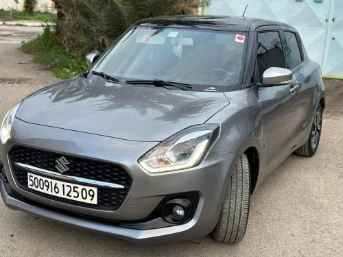 Suzuki Swift 2025 GLX Japan