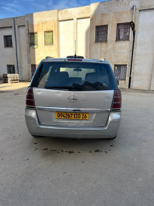 Opel Zafira 2010 Zafira