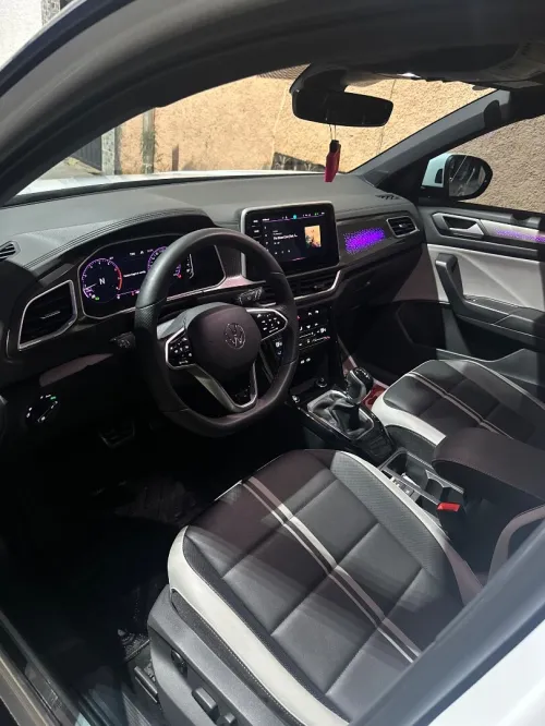Volkswagen T-Roc 2025 R-Line 