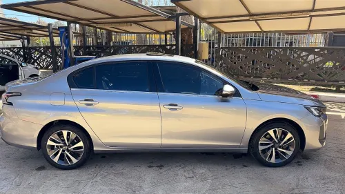 Peugeot 408 (-3ans) 2024 Allure