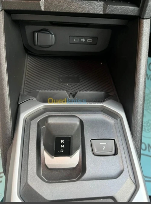 Dacia Duster 2025 Gold