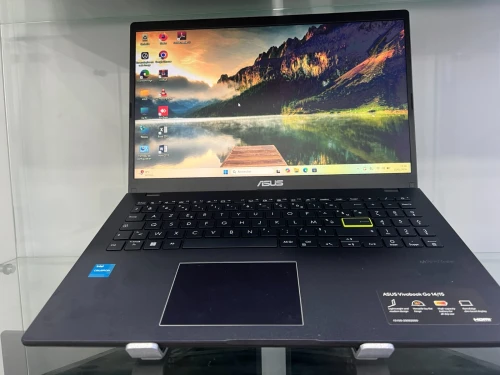 ASUS Vivobook E510K - 15.6" - Intel Celeron N4500- 8 GB RAM - 256GB SSD -Neuf sous emballage- Garantie 12 Mois