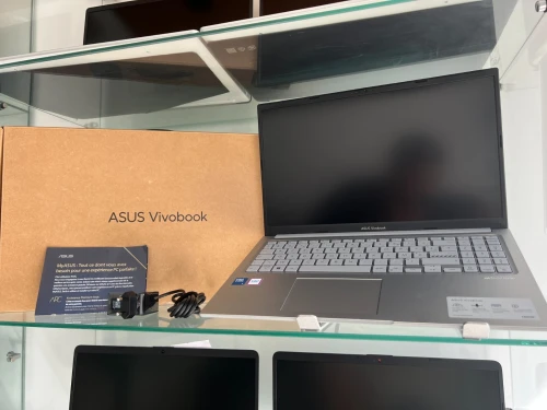 Pc Portable ASUS X1504V- Ultra Core 5 120U - 15,6'' Full HD - 8GB RAM /512GB SSD - Neuf Sous Emballage- Garantie 12 Mois