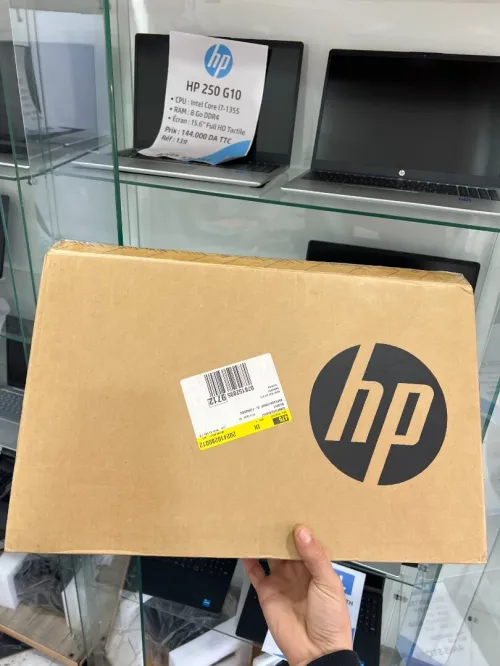 Pc Portable  HP 15 -intel core i5 1235u (12é generation) 8G ram,512GO SSD,15,6 full HD tactil