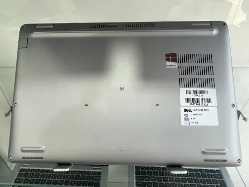 Dell Latitude 5420 Tactile Core i7 11ème Génération 8Go 256Go SSD 14" + Chargeur Original + Cartable & Souris Offerts