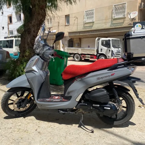 Sym St 200 2024