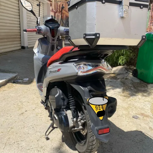 Sym St 200 2024