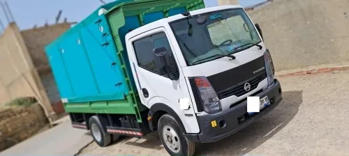 Nissan Capstar 2011