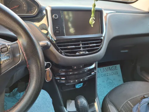 Peugeot 208 2013 Active