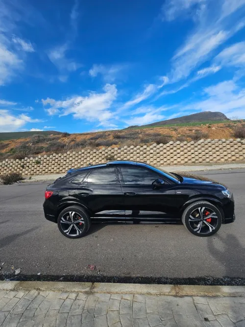 Audi Q3 2022 Q3