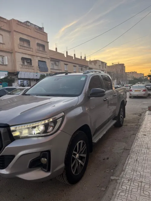 Toyota hillix 2020 revo