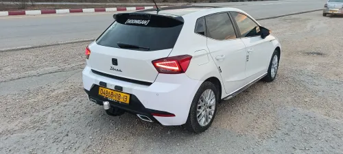 Seat Ibiza 2018 HIGH