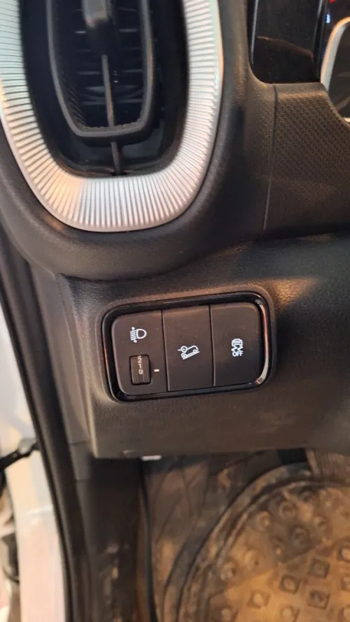 Kia Sonet  2025 comfort edition