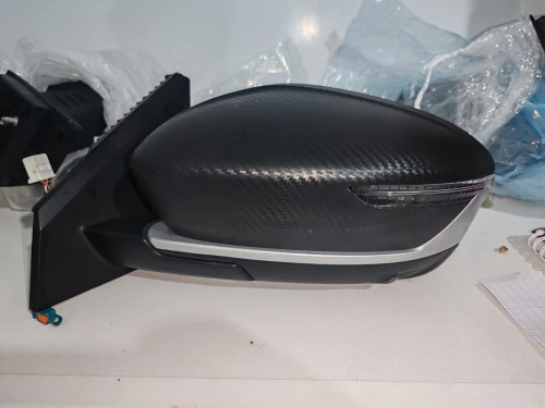 rétroviseur geely coolray avec caméra et sans caméra