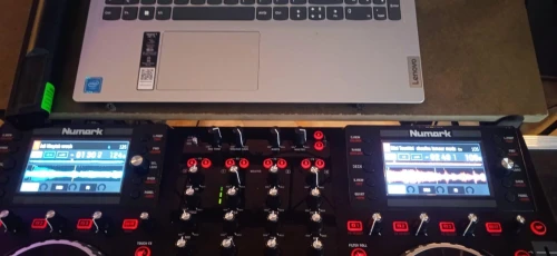 Dj set