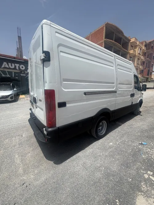 IVECO C11 2006