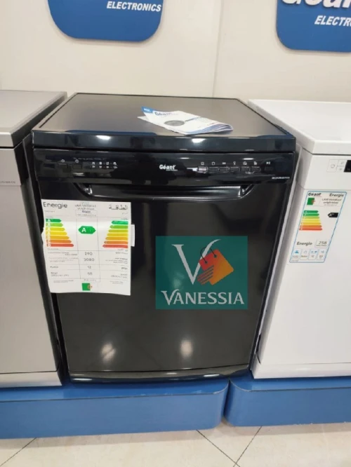Lave vaisselle de la marque GÉANT 12 couverts