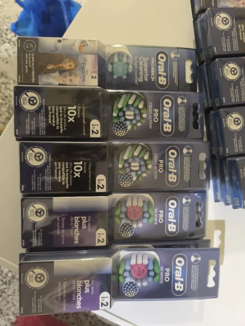 Brossette a dent Oral B