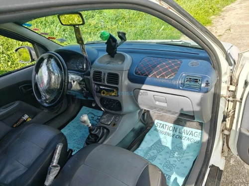 Renault Clio 2 2000 Clio 2