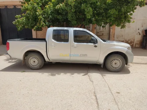 Nissan Navara 2015 4wd