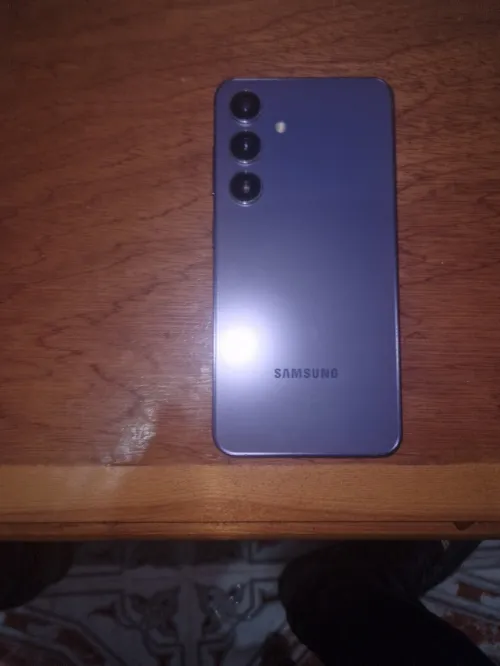 Samsung s 24 S 24