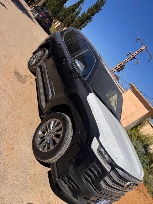 Toyota Land Cruiser  2026 VX-R
