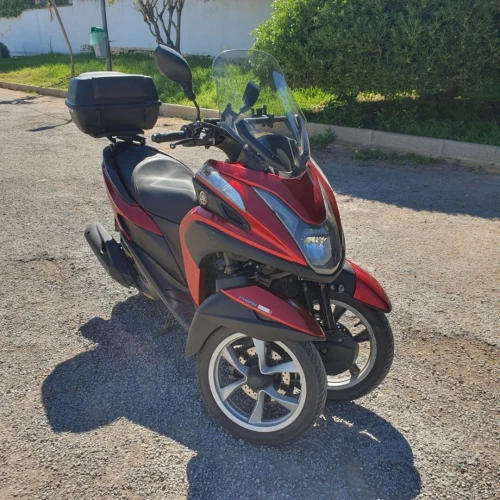 YAMAHA TRICITY 2017