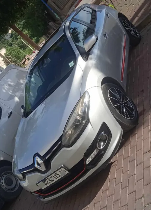 Renault Megane 3 2015 New Play